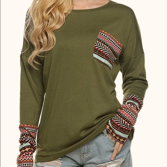 Tops - Long sleeve printed accents shirt